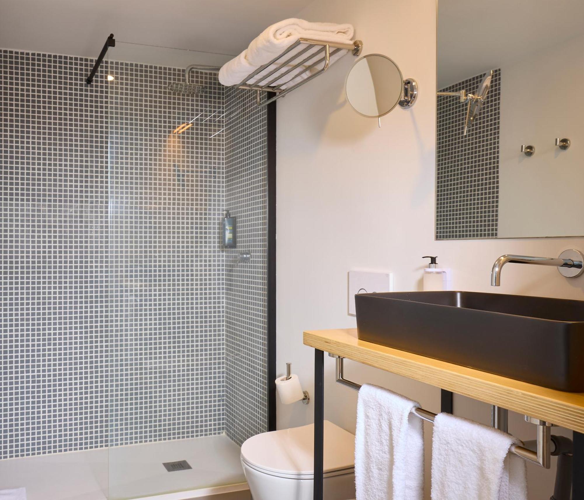 Matriz 55, & Hostal